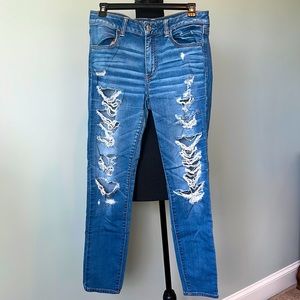 American Eagle Medium Wash Distressed Skinny Jeans